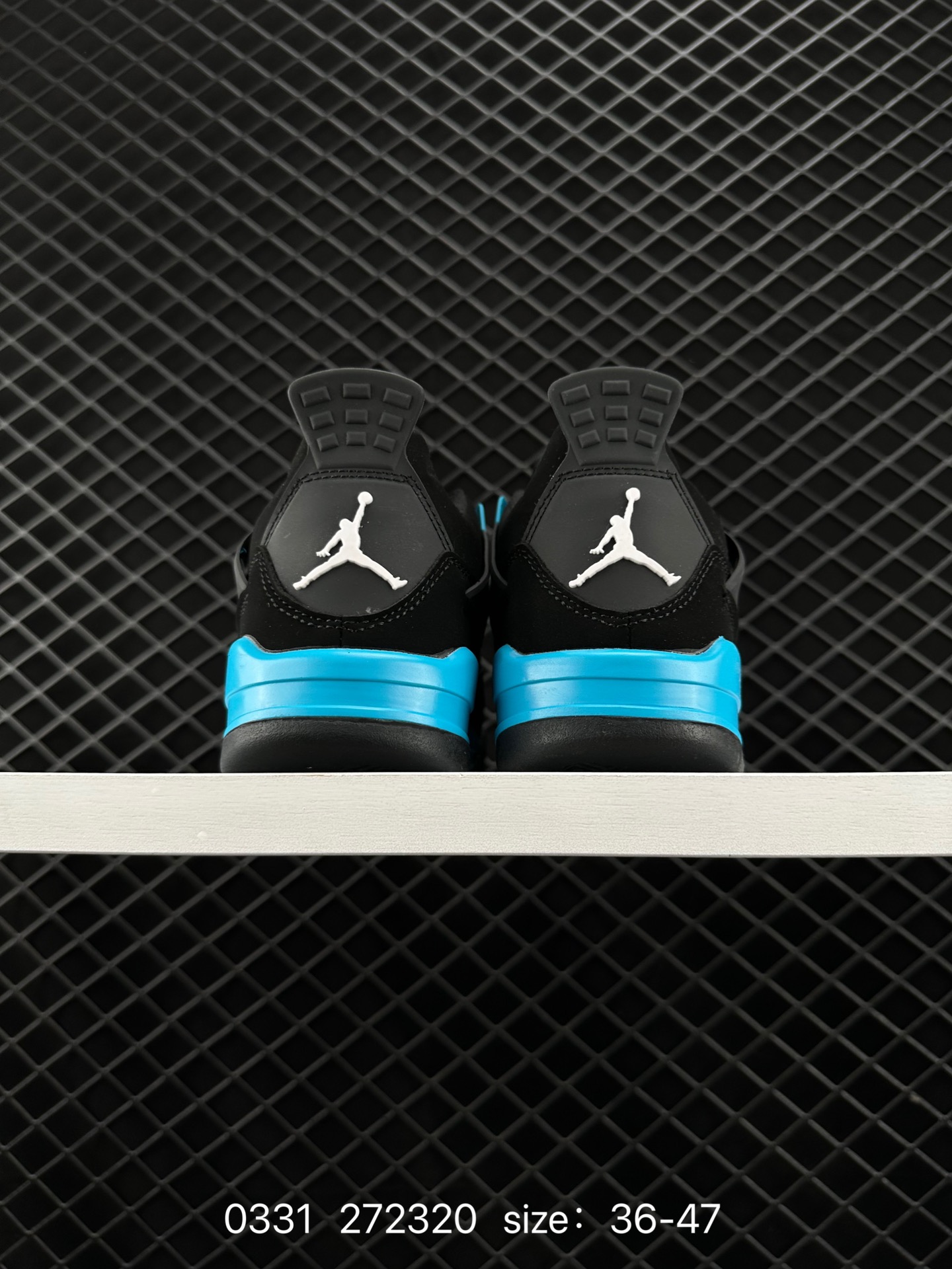 Nike Air Jordan 4 Retro